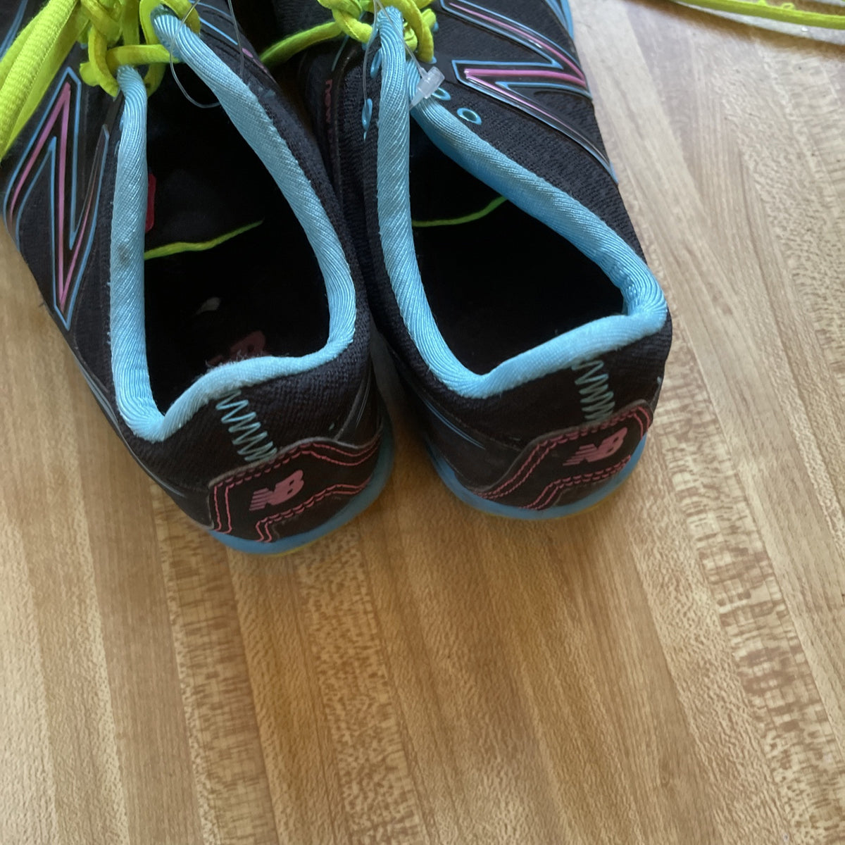 New Balance 730 Size 9