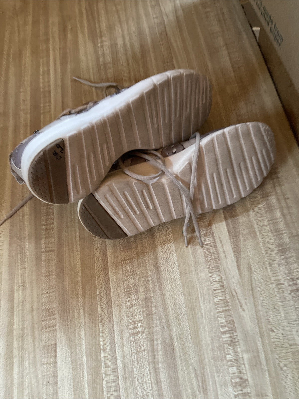 Heyday Footwear Shoes 10