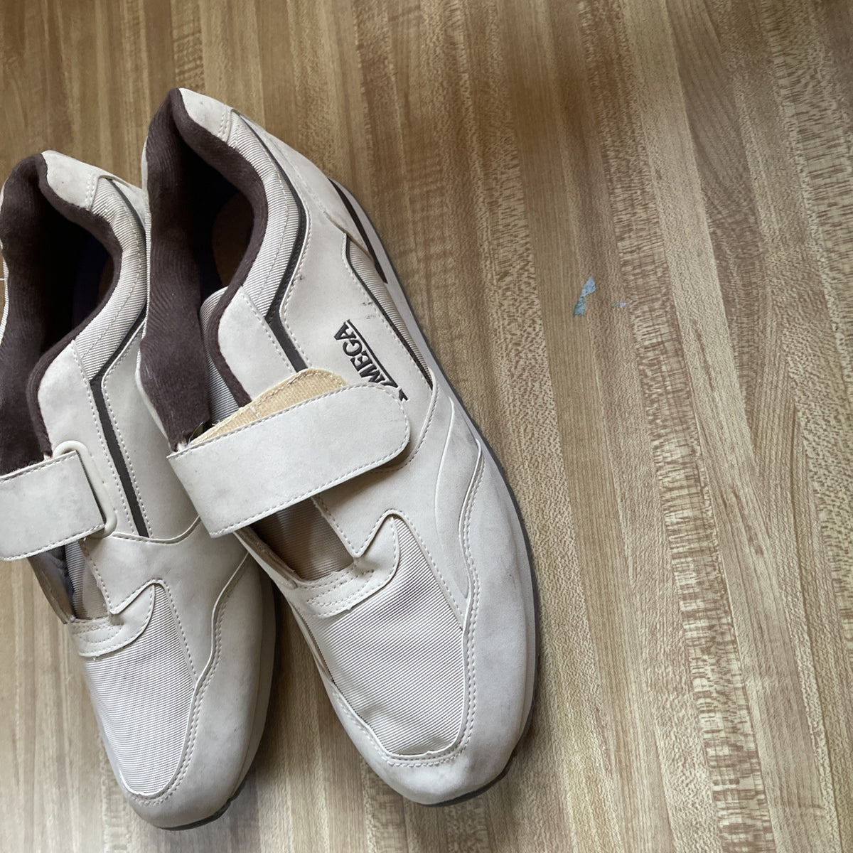 Omega Shoes 11D