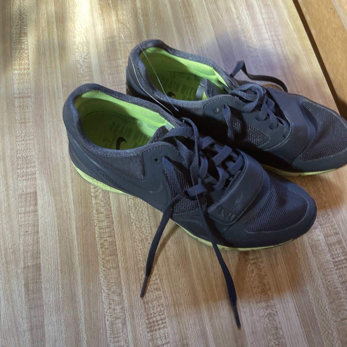 Nike Trainer One Size 9.5 Women’s 