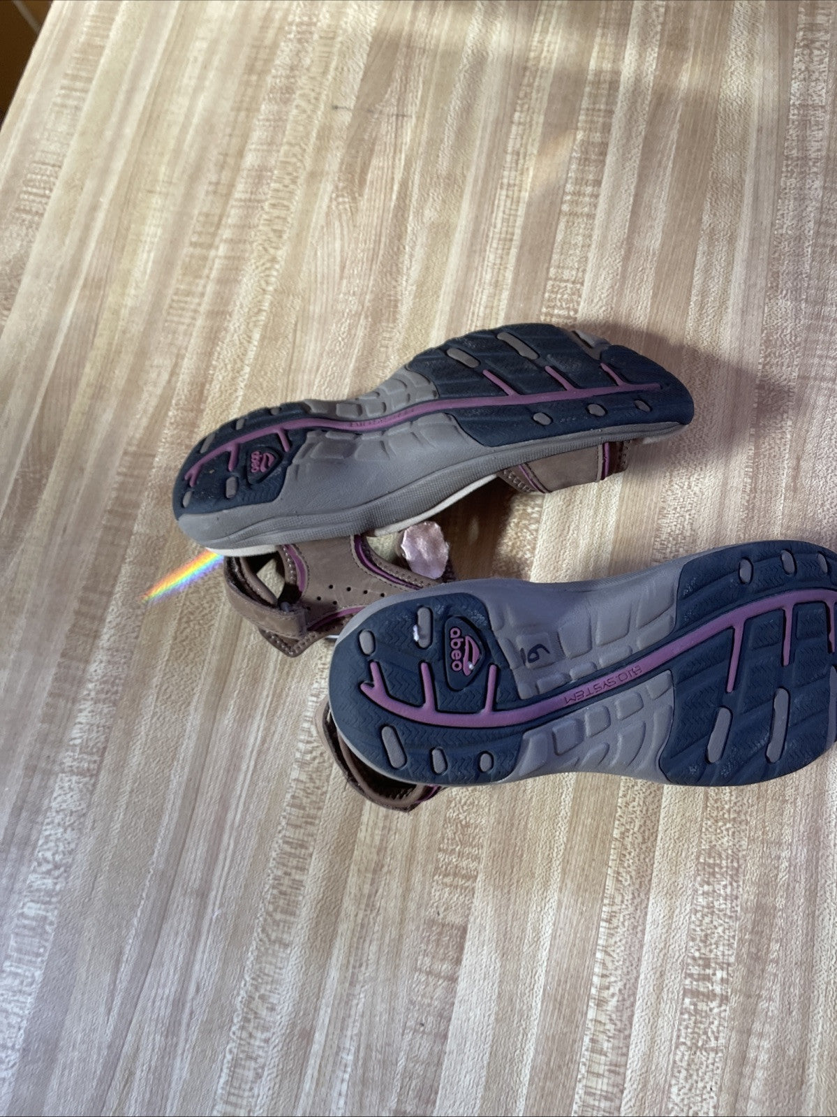 abeo womens size 7 Sandals 