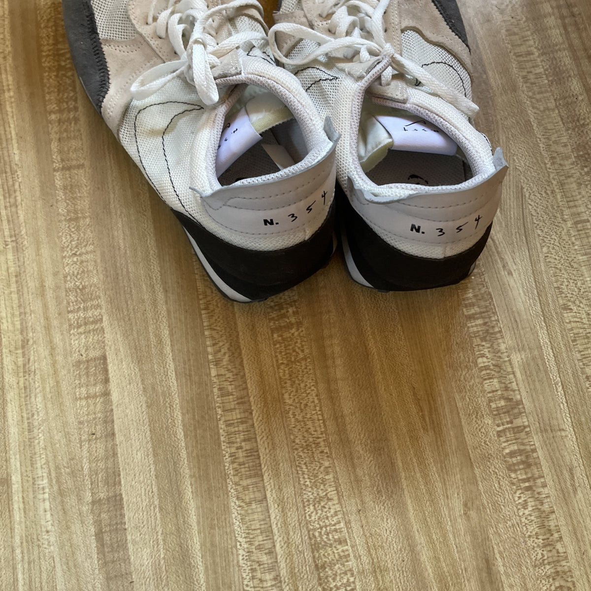 Nike Daybreak Size 9