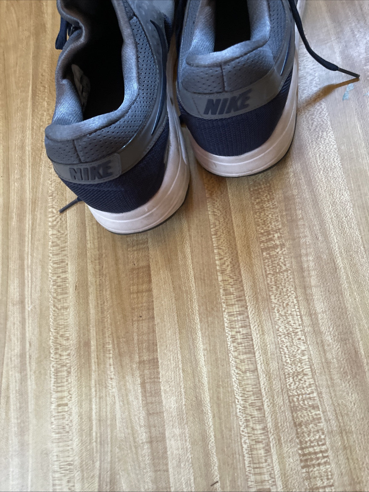 Nike Air Max Zero Essential Size 13