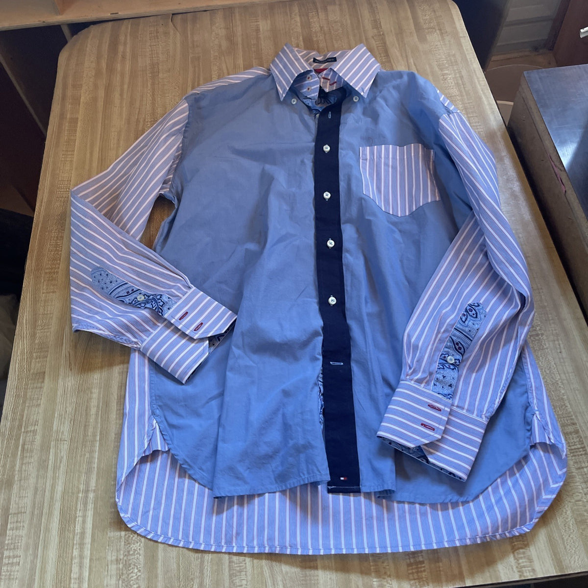 Tommy Hilfiger Button Down Medium