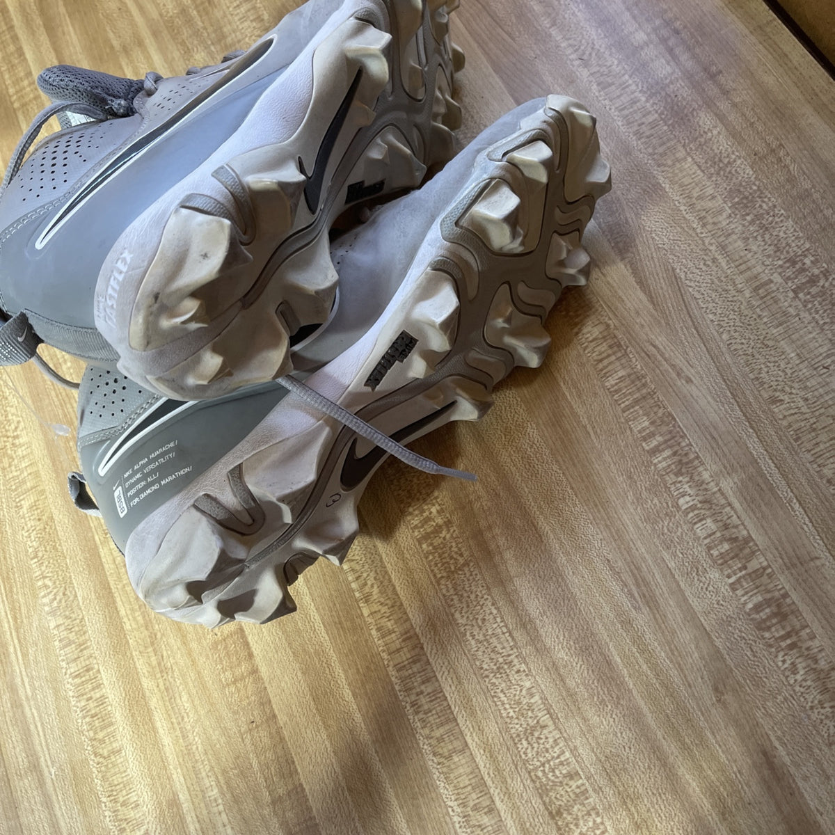 Nike Fastflex Cleats Size 9