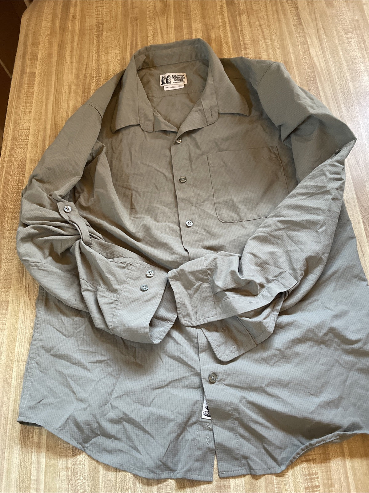 Marmot Mountain Works Shirt Medium 
