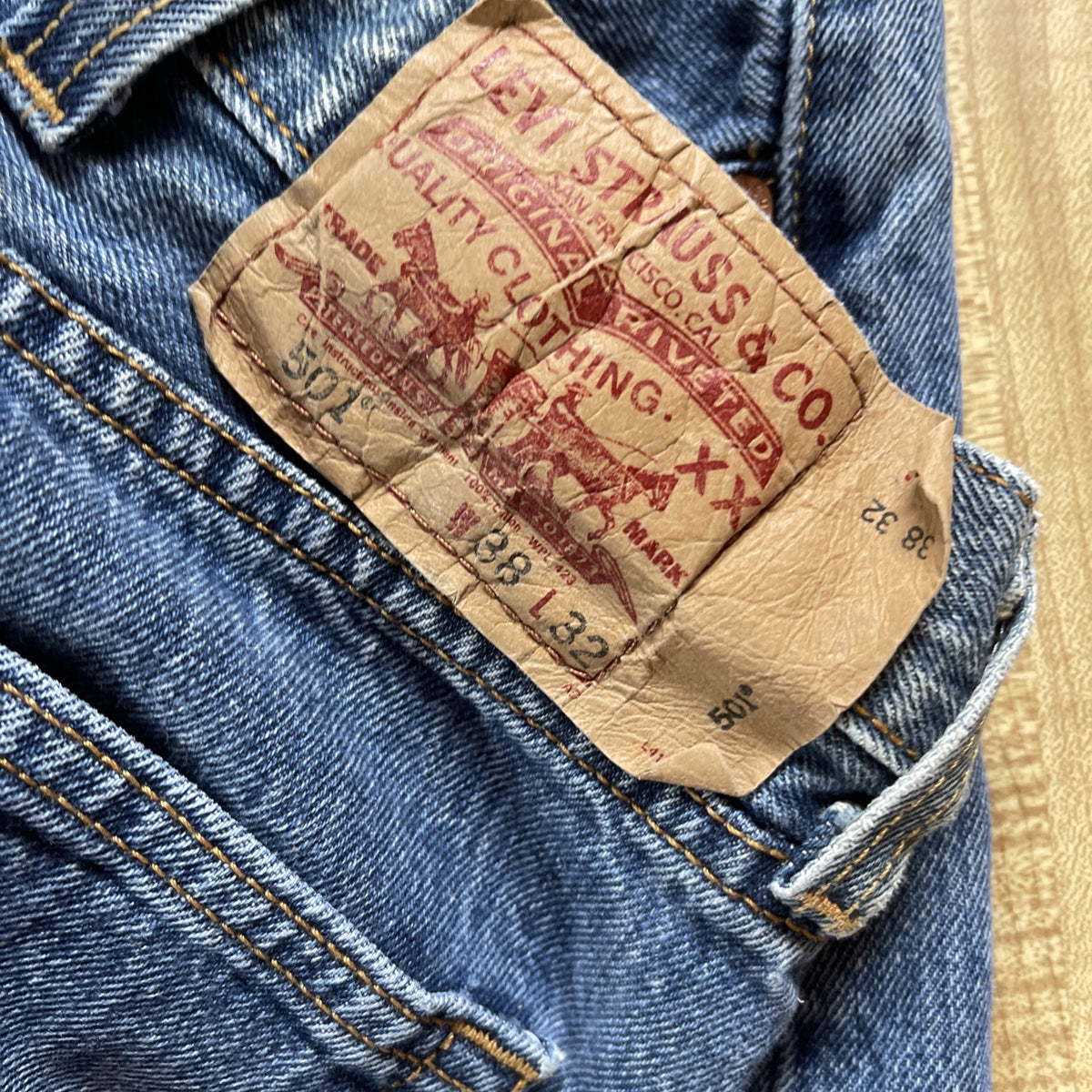 Vintage Levi’s 501  38x32