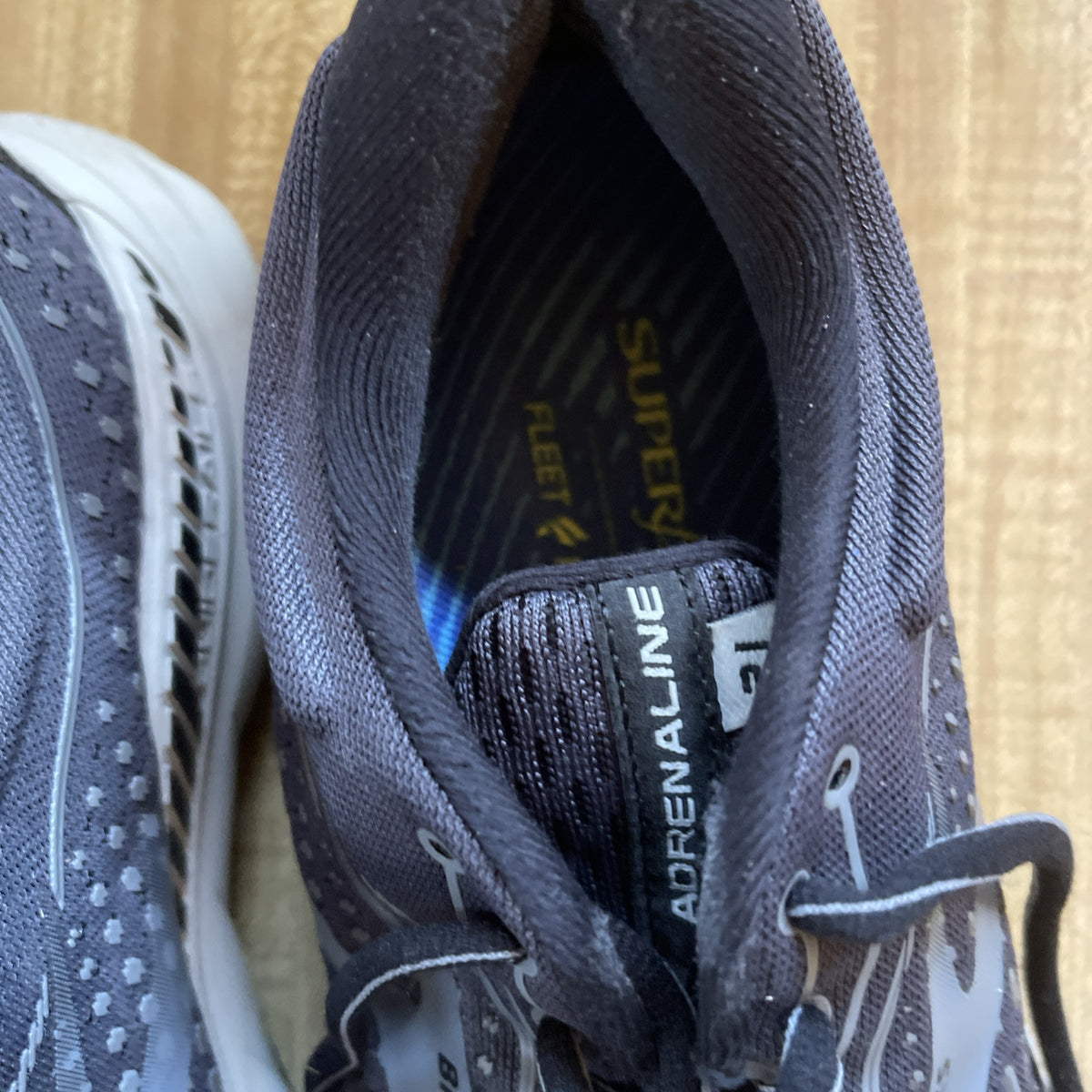 Brooks Adrenaline 21 8.5 EE