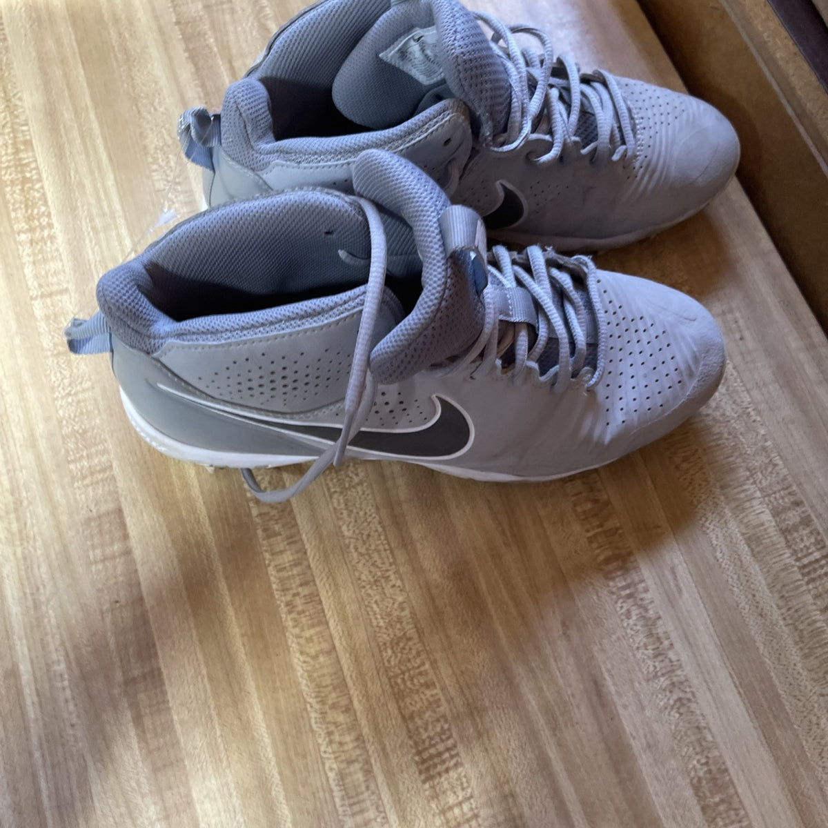 Nike Fastflex Cleats Size 9