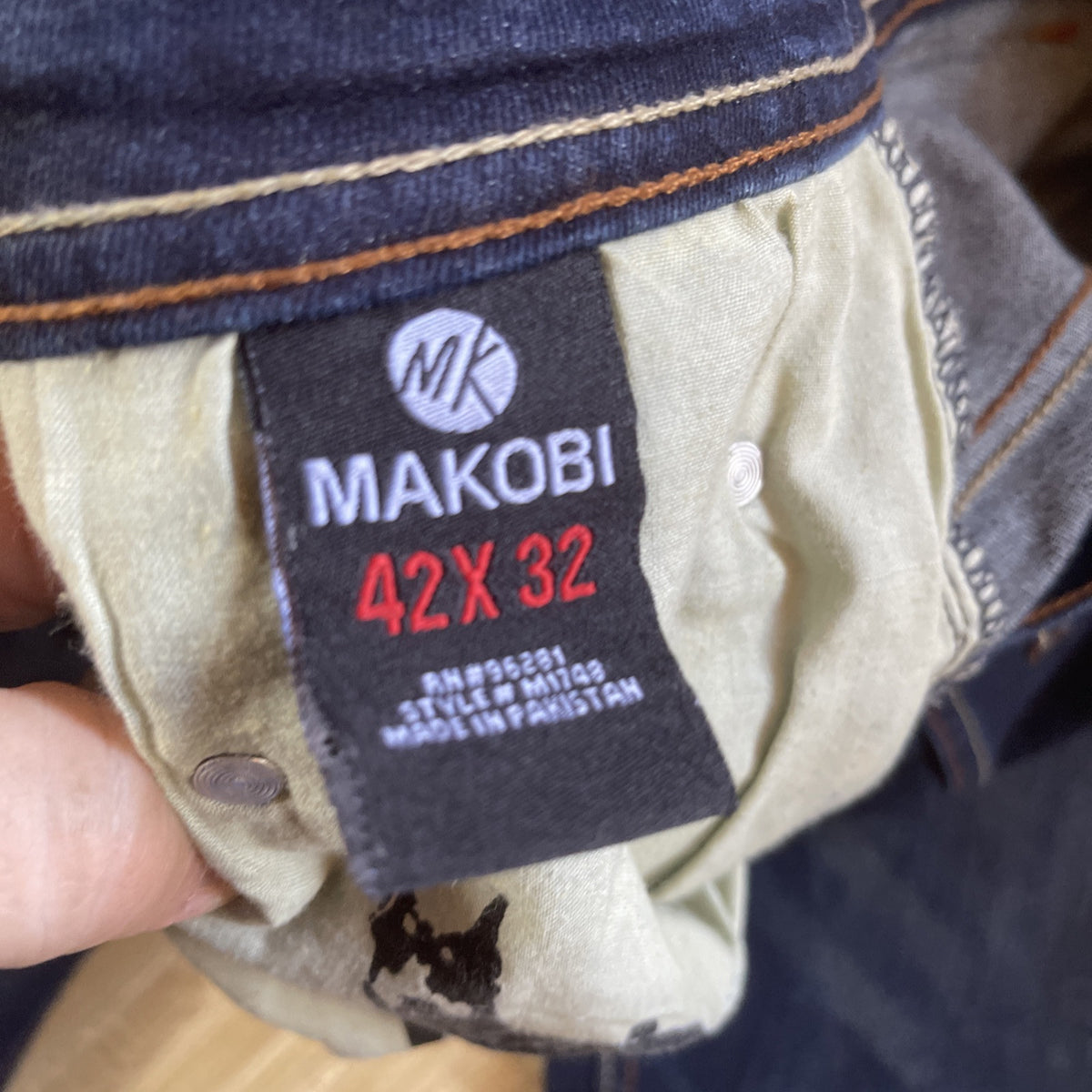 Makobi Jeans 42x32