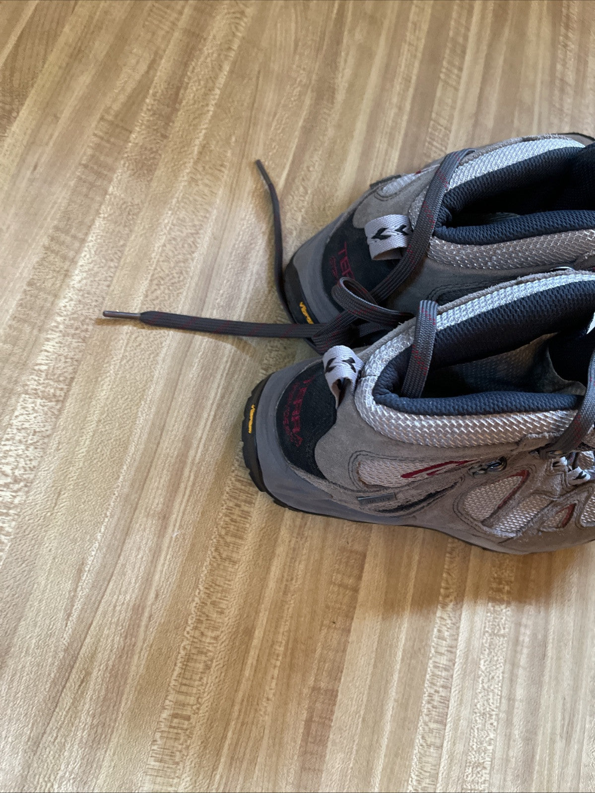 New Balance 1201 Hiking Boots 10