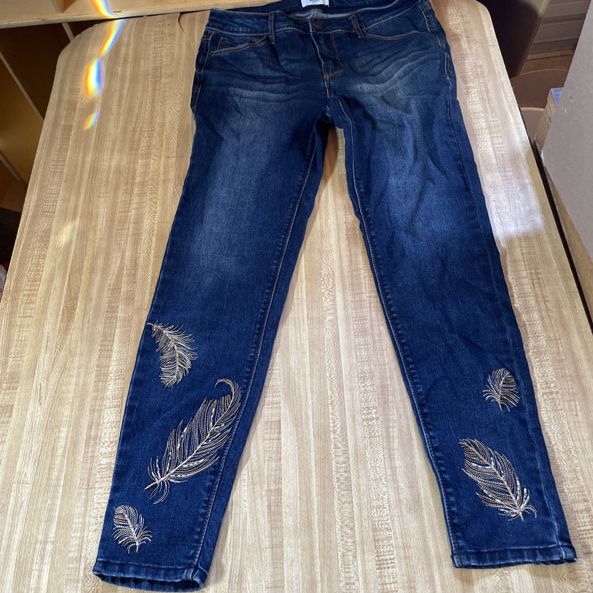 Kensie Jeans 6 Embroidered