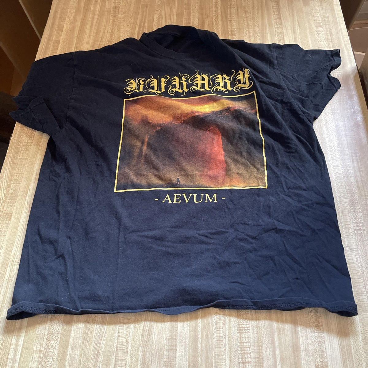 Vukari Band T Shirt XL