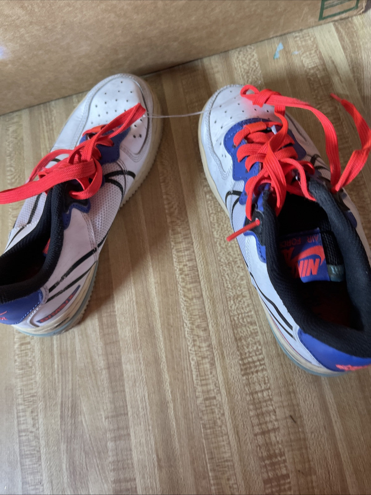 Nike Air Dimsix Size 3.5Y
