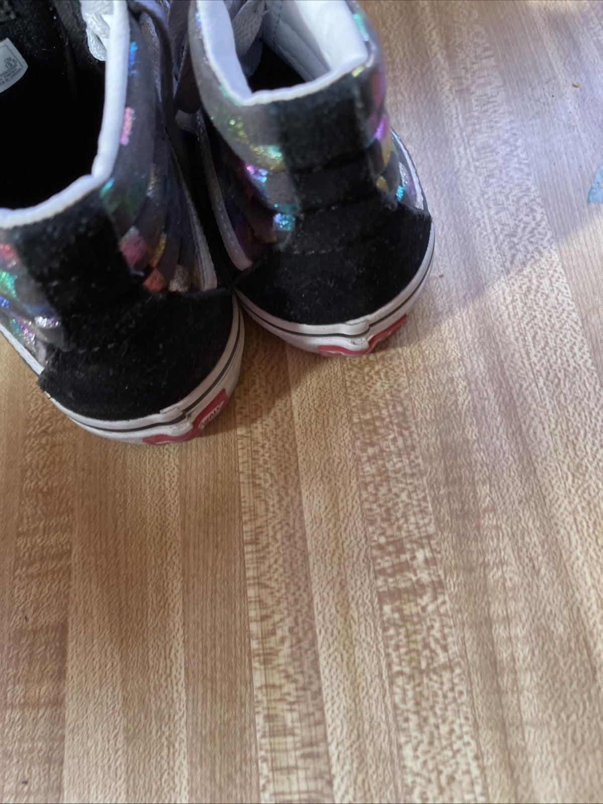 vans iridescent checkerboard Kids 1.5 High Tops 