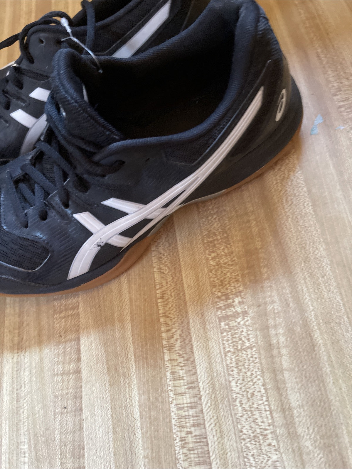 ASICS Gel Rocket Size 9