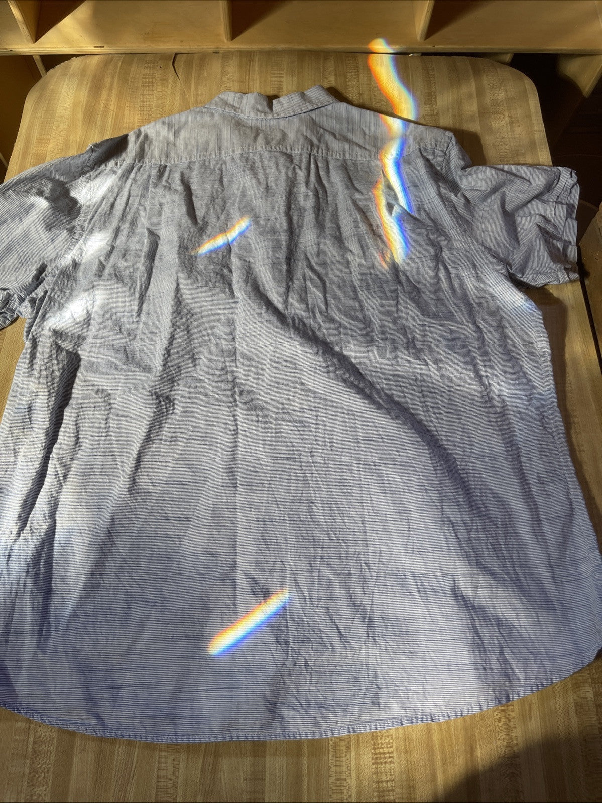 Izod Saltwater Shirt XXL Has Hole