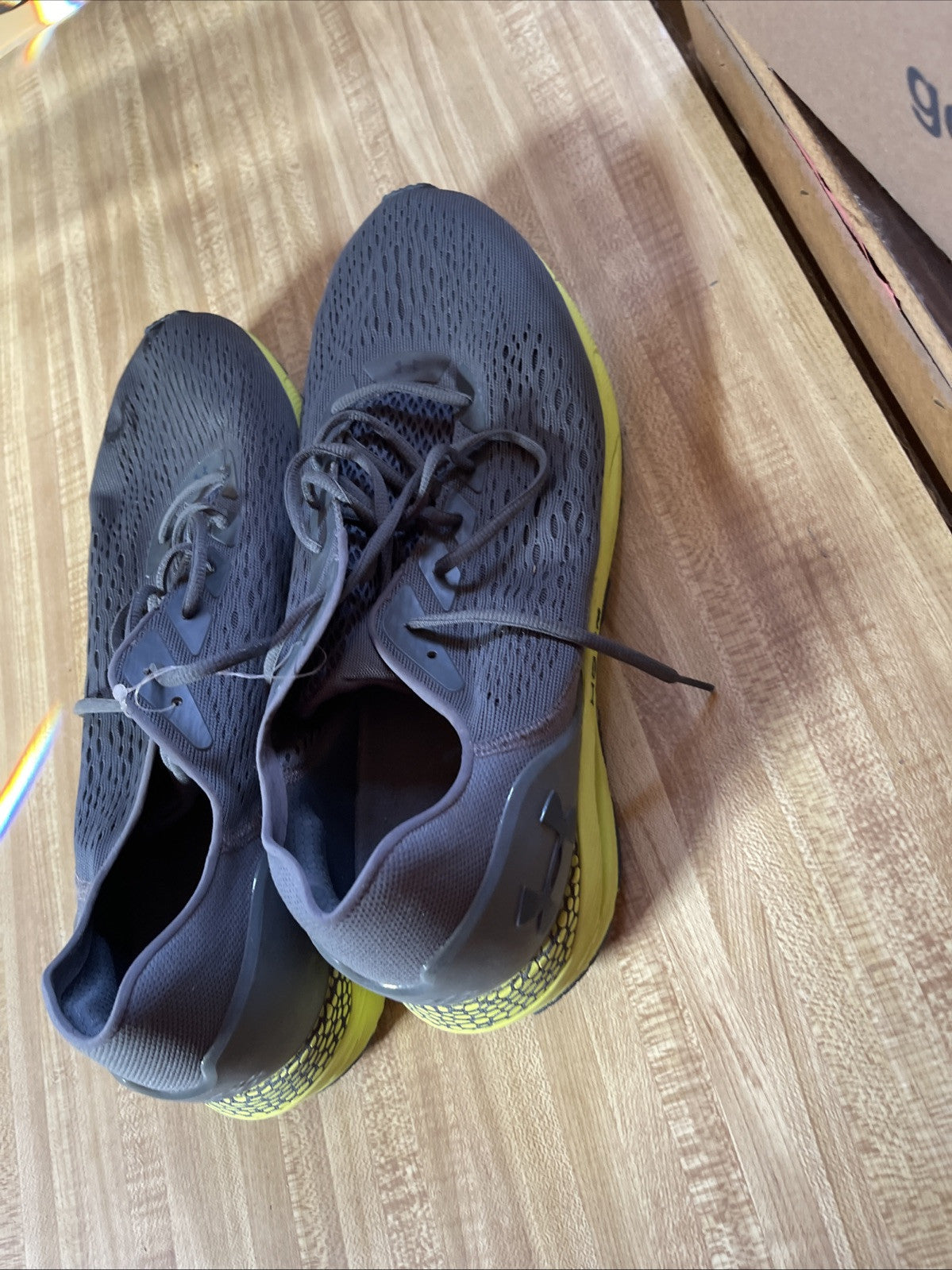 Under Armour Sonic Hovr Size 18