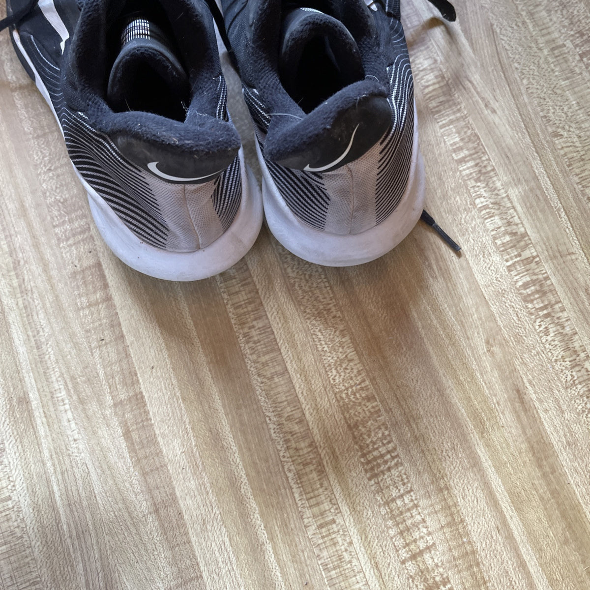 Nike Precision 4 Size 8
