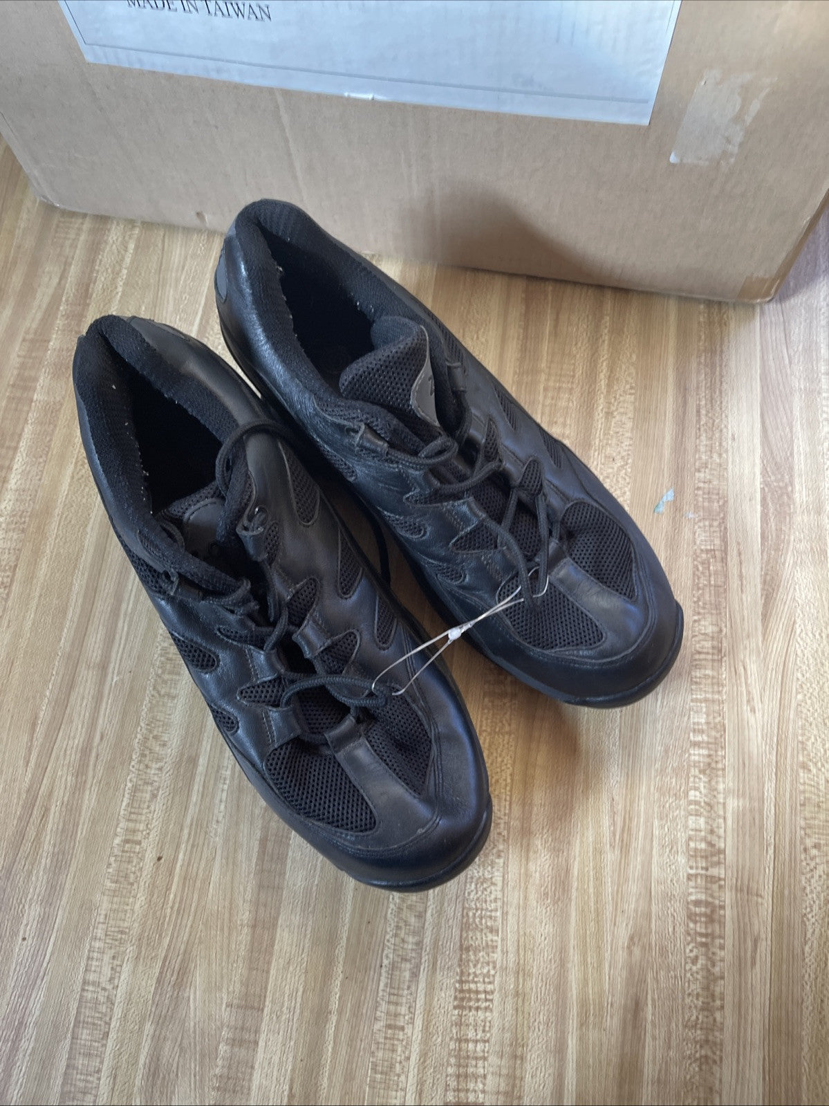 Z Coil Men’s Shoes Size 12