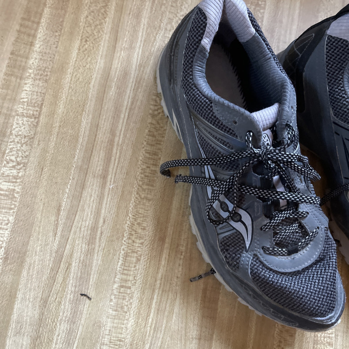 Saucony Grid Escape TR4 Size 10 No Insoles