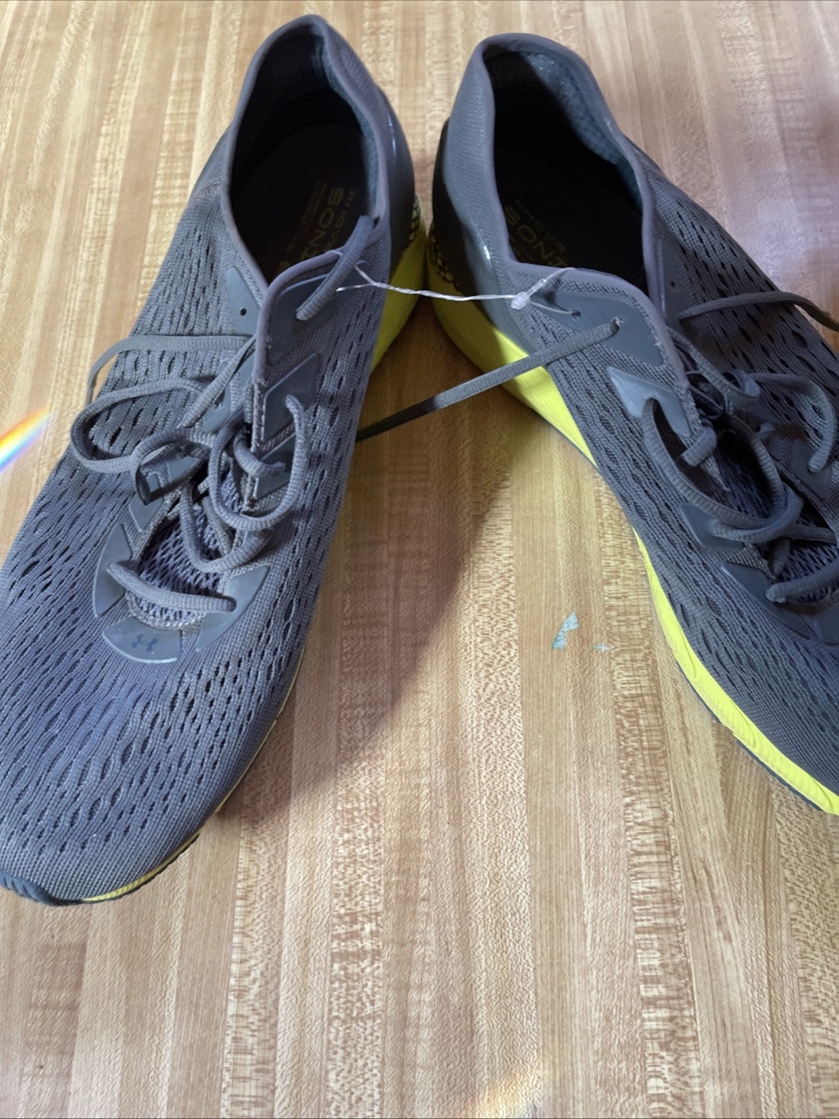 Under Armour Sonic Hovr Size 18